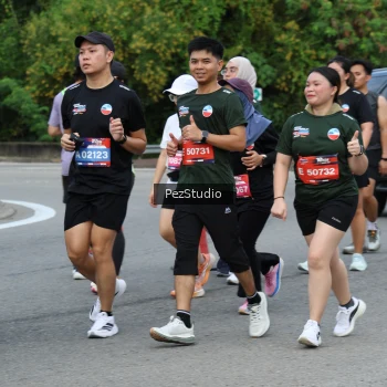 Runner Photo 3543665