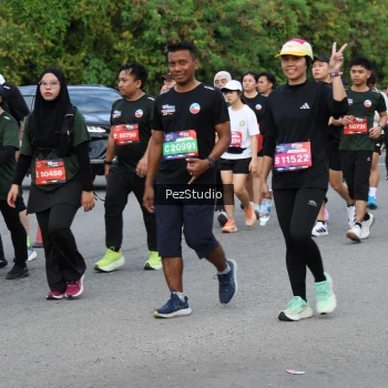 Runner Photo 3543668
