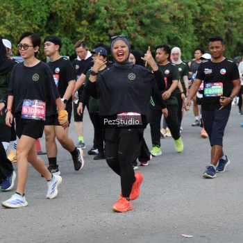 Runner Photo 3543670