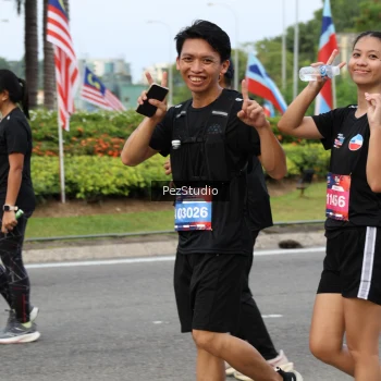 Runner Photo 3543676