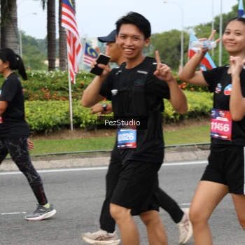 Runner Photo 3543677