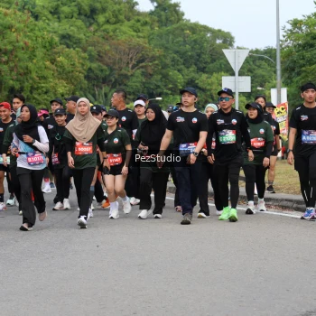 Runner Photo 3543694