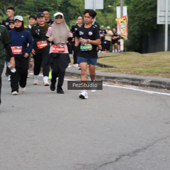 Runner Photo 3543719