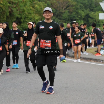 Runner Photo 3543755