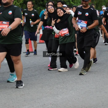Runner Photo 3543768
