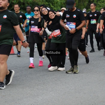 Runner Photo 3543772