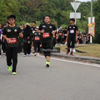 Runner Photo 3543781