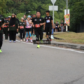 Runner Photo 3543782