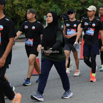 Runner Photo 3543795