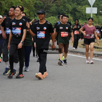 Runner Photo 3543800