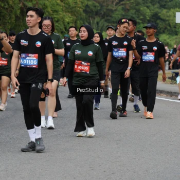 Runner Photo 3543802