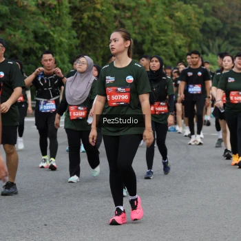Runner Photo 3543811