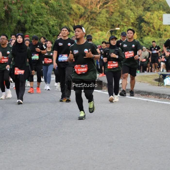 Runner Photo 3543826