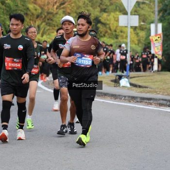 Runner Photo 3543835