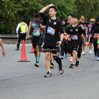 Runner Photo 3543839