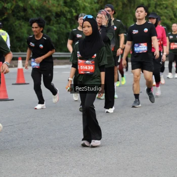 Runner Photo 3543843