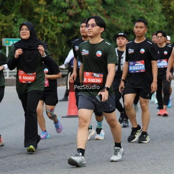 Runner Photo 3543870