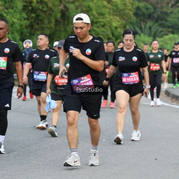 Runner Photo 3543887