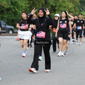 Runner Photo 3543892