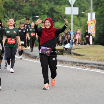 Runner Photo 3543893