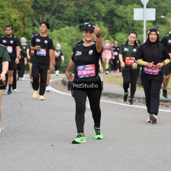 Runner Photo 3543902