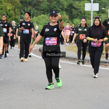 Runner Photo 3543906