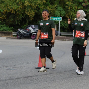 Runner Photo 3543914