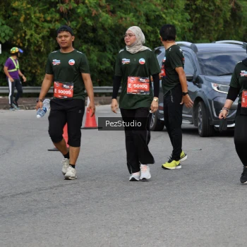 Runner Photo 3543915