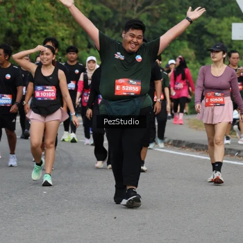 Runner Photo 3543916