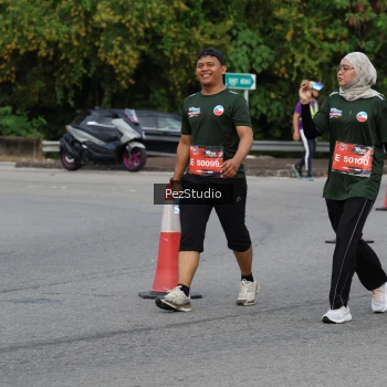 Runner Photo 3543919