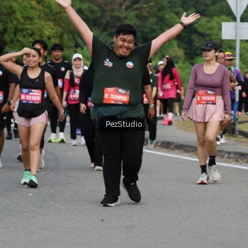 Runner Photo 3543922