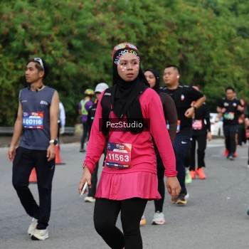 Runner Photo 3543944