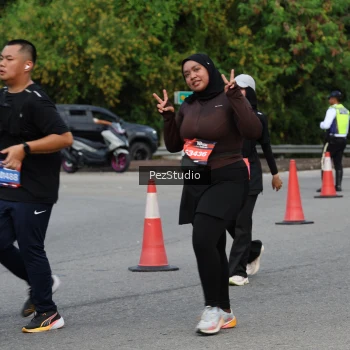 Runner Photo 3543947