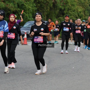 Runner Photo 3543960