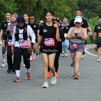 Runner Photo 3543995