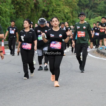 Runner Photo 3544023