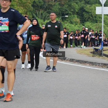 Runner Photo 3544108