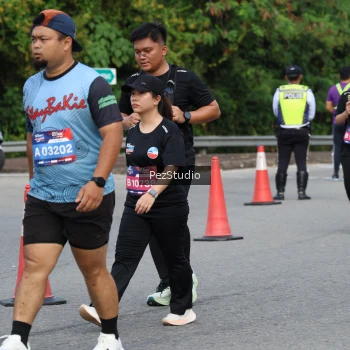 Runner Photo 3544117
