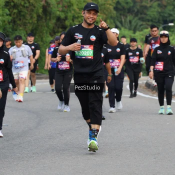 Runner Photo 3544129