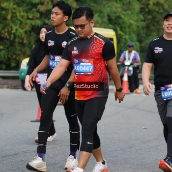 Runner Photo 3544139