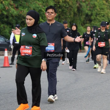 Runner Photo 3544166