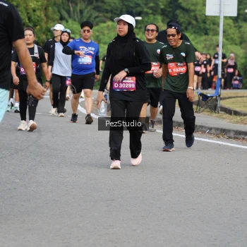 Runner Photo 3544195