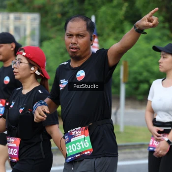 Runner Photo 3544243