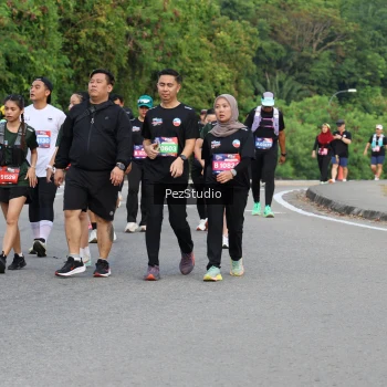 Runner Photo 3544311