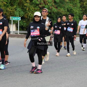Runner Photo 3544313
