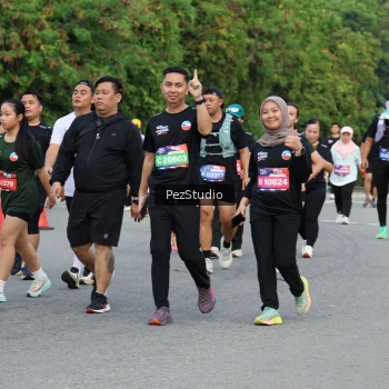 Runner Photo 3544316