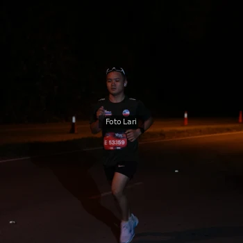Runner Photo 3544365