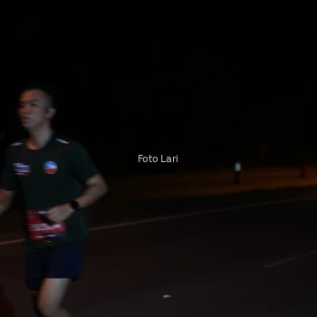 Runner Photo 3544376