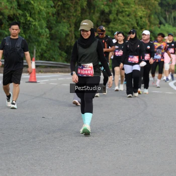Runner Photo 3544396