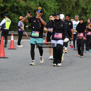 Runner Photo 3544466